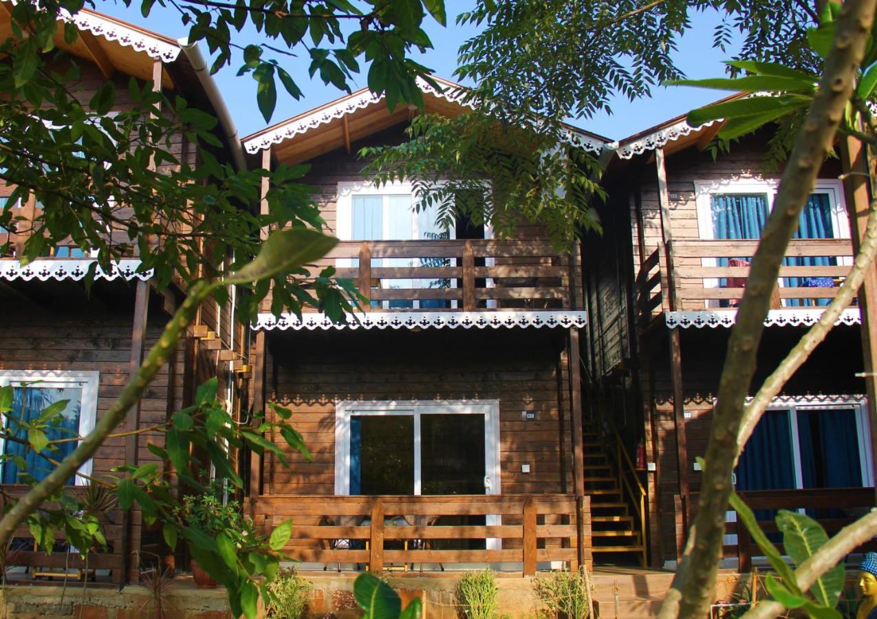 Hotel Lotus Sutra Arambol Exterior foto