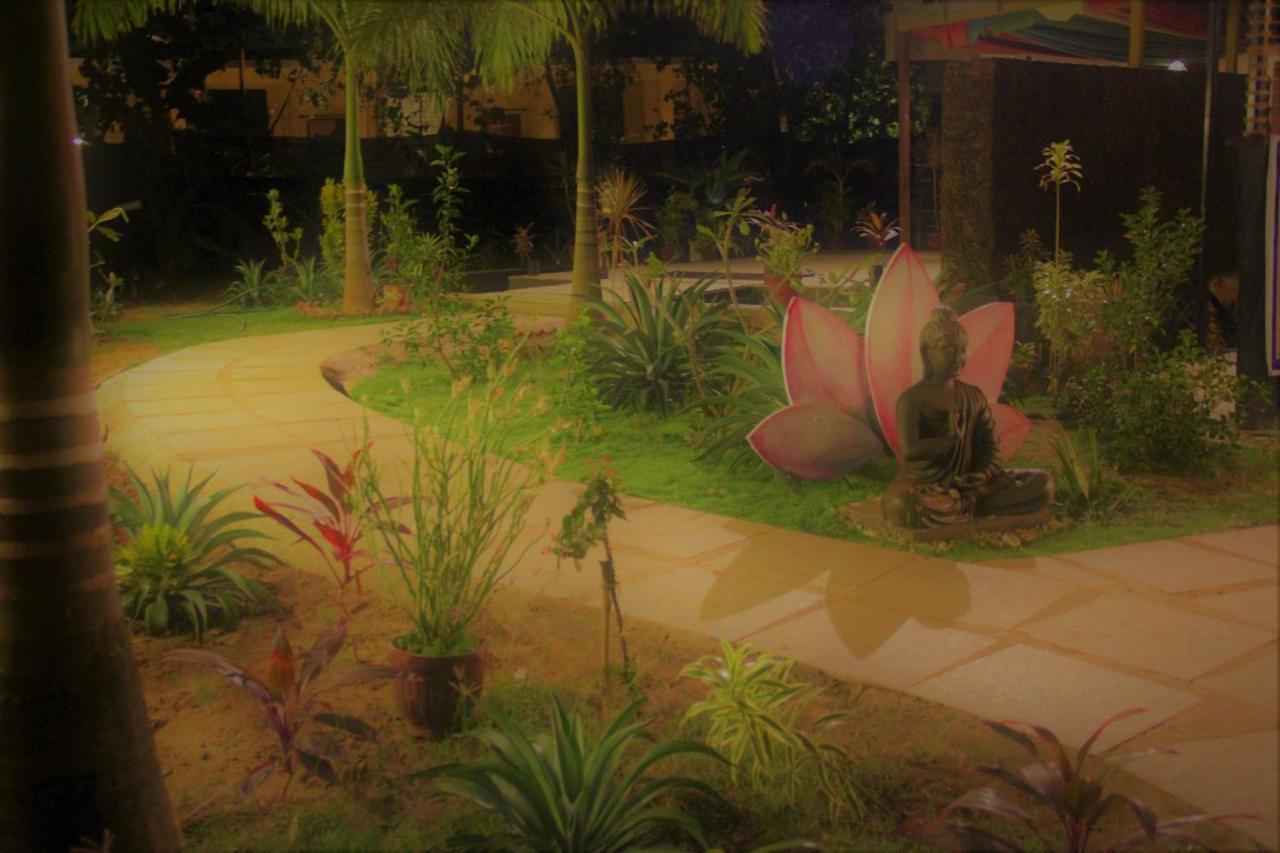 Hotel Lotus Sutra Arambol Exterior foto